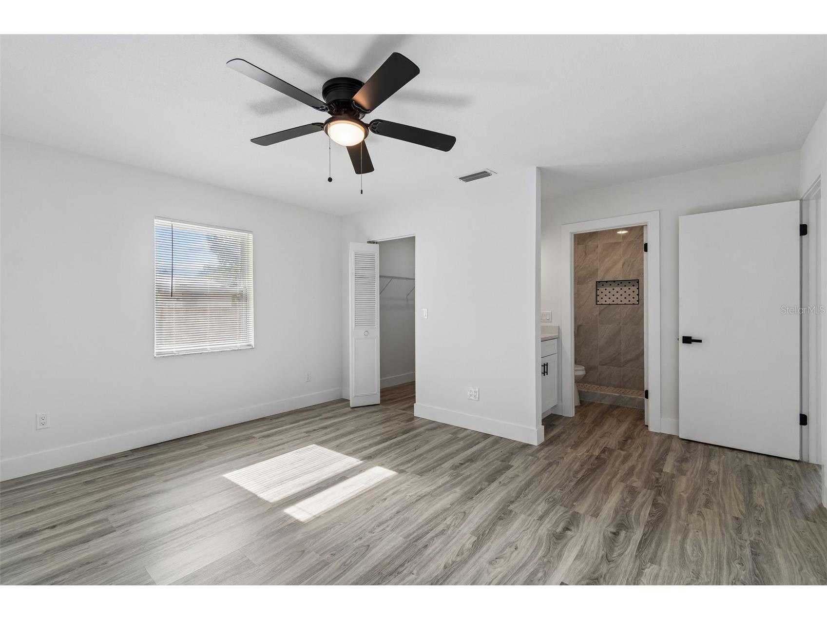 9015 Forest Oaks Boulevard Spring Hill FL 34606 TB8506126 image46
