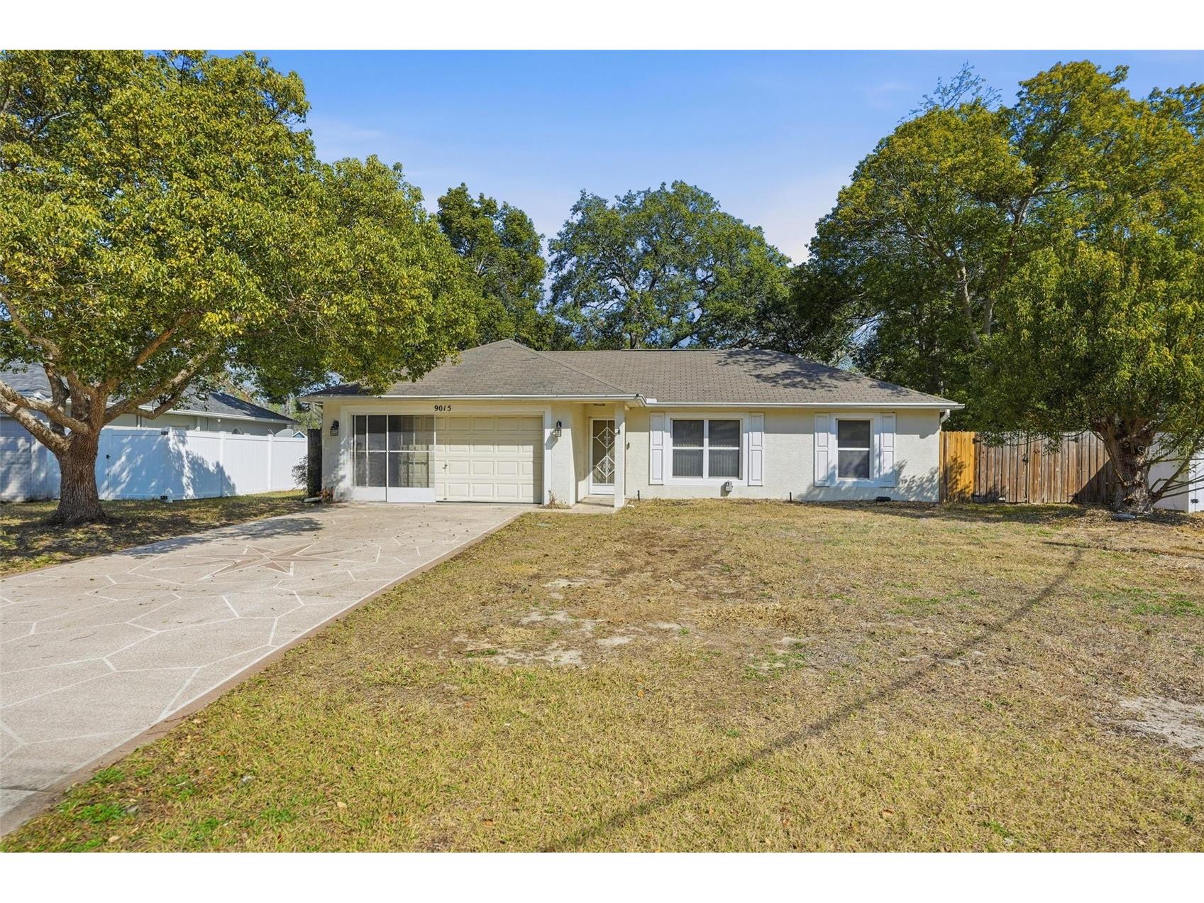 9015 Gibralter Street Spring Hill FL 34608 W7883042 image1