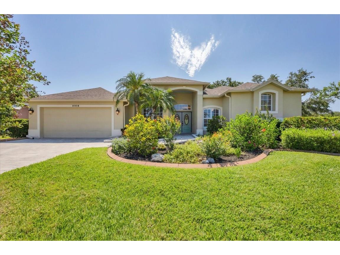 9016 30th Street E Parrish FL 34219 A4653929 image1