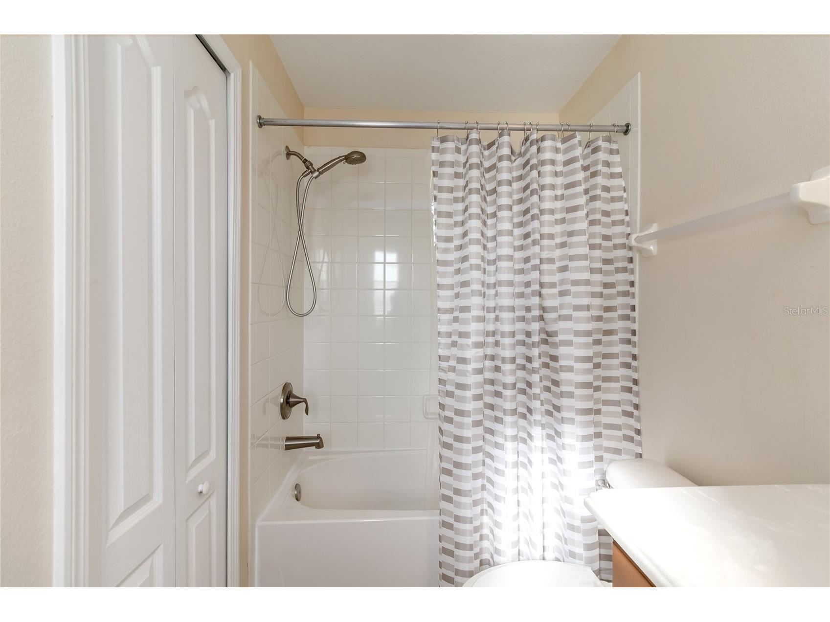 9016 Savannah Magnolia Lane Orlando FL 32832 O6390299 image14