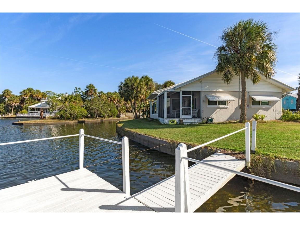 9017 Petal Court Hudson FL 34667 - HAMMOCK CREEK . GULF OF MEXICO TB8453896 image2