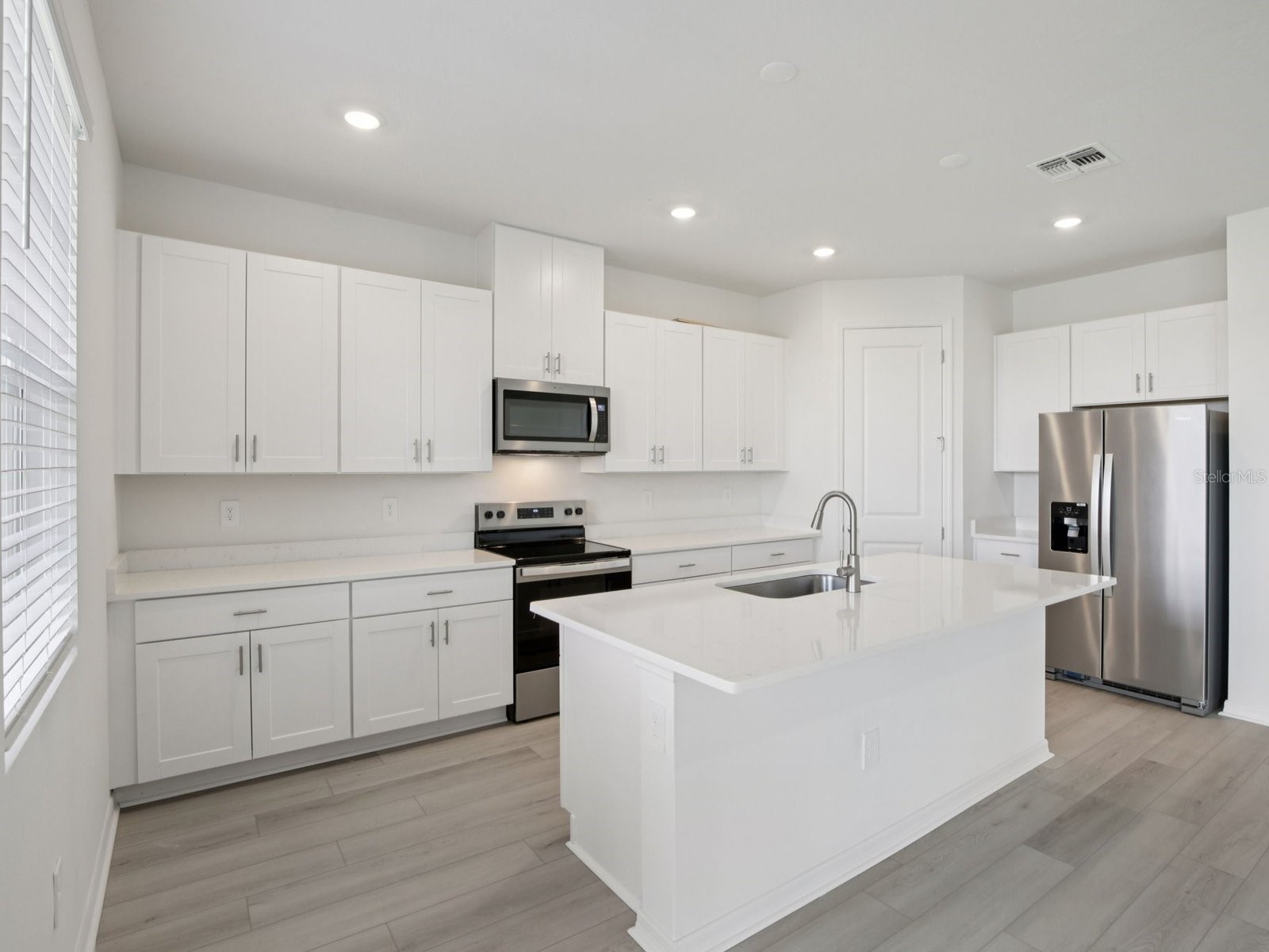 9017 Venetia Court Palmetto FL 34221 TB8484827 image6