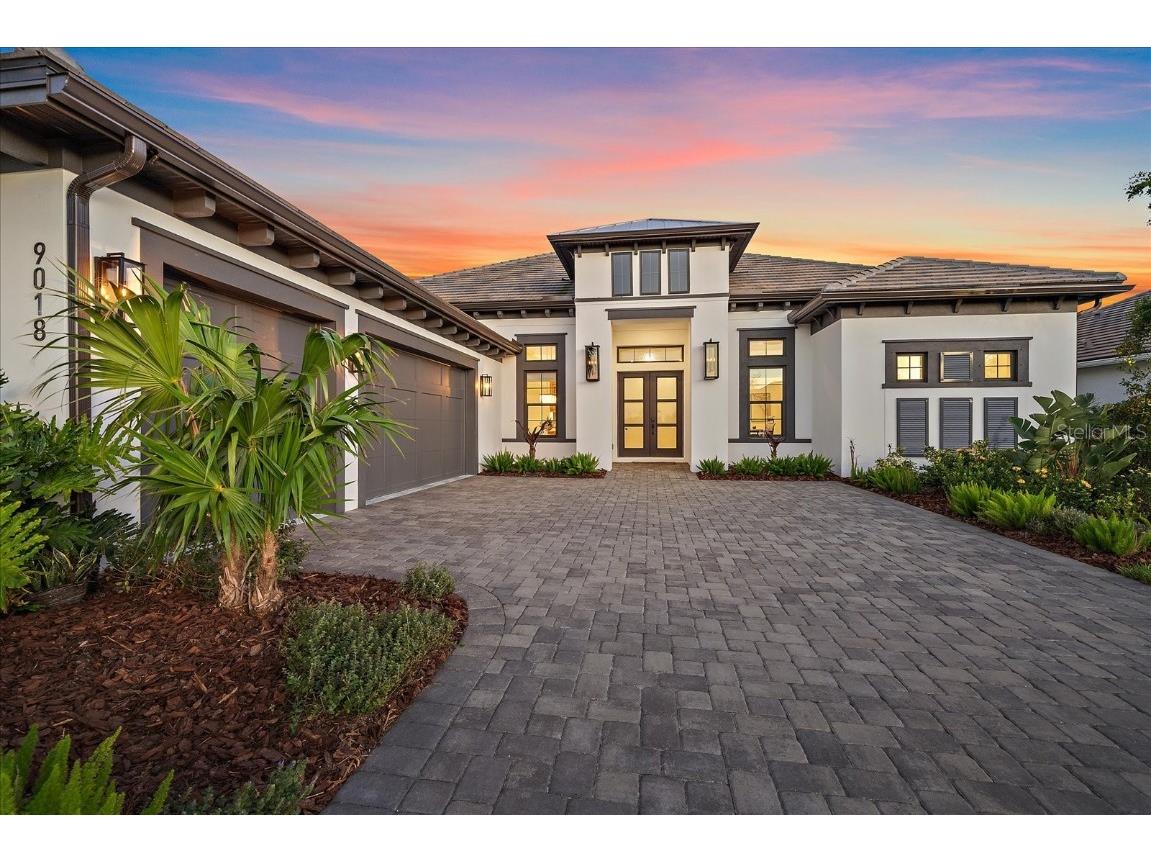 9018 Luna Lane Sarasota FL 34241 A4629121 image1