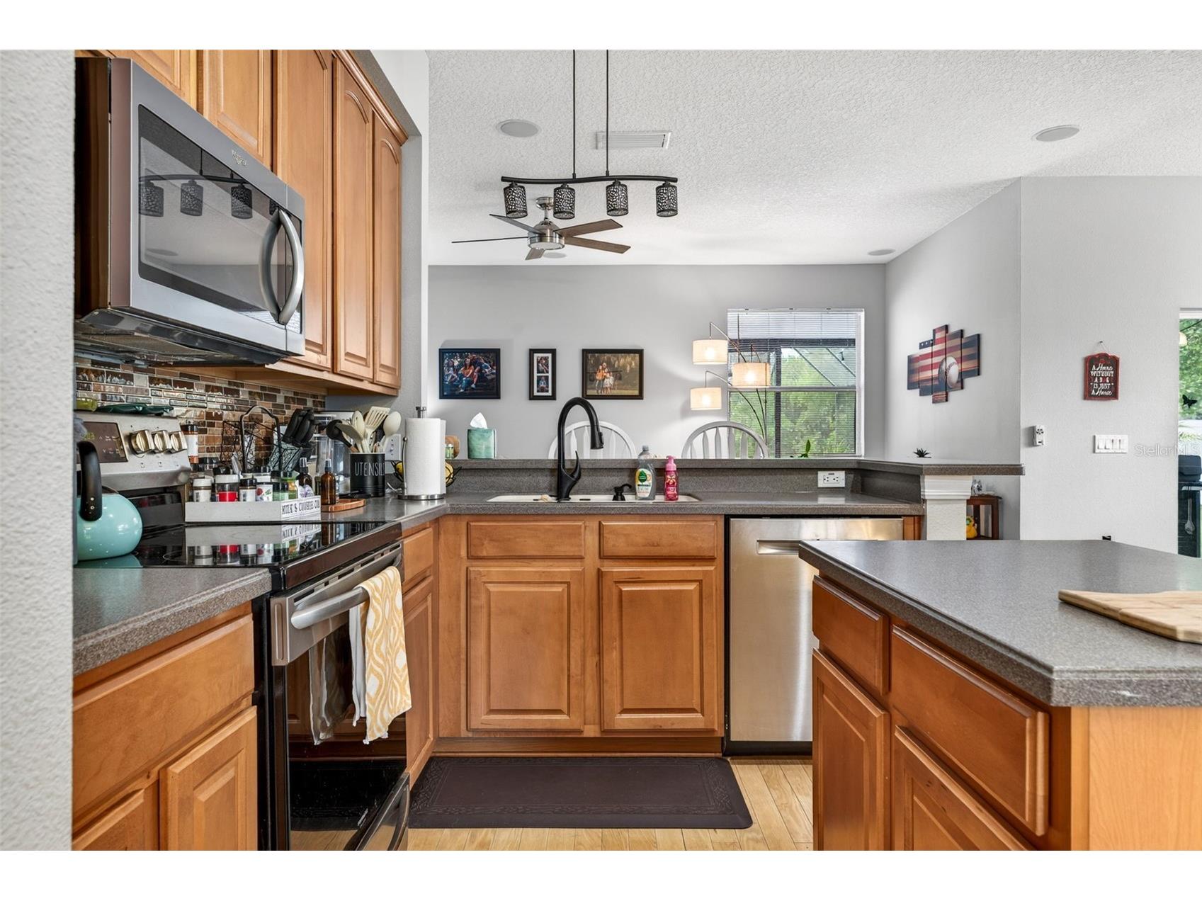 9018 N River Road Tampa FL 33635 TB8521093 image17