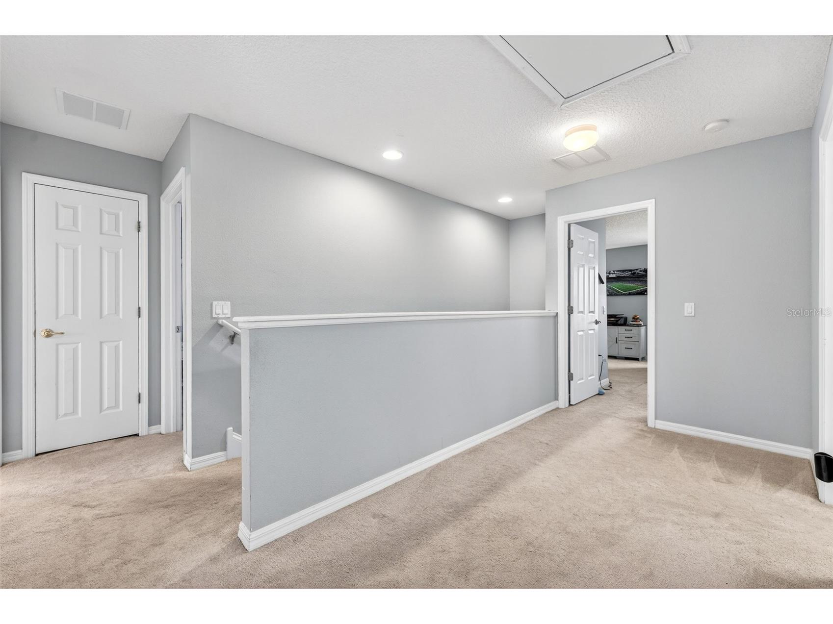 9018 N River Road Tampa FL 33635 TB8521093 image31