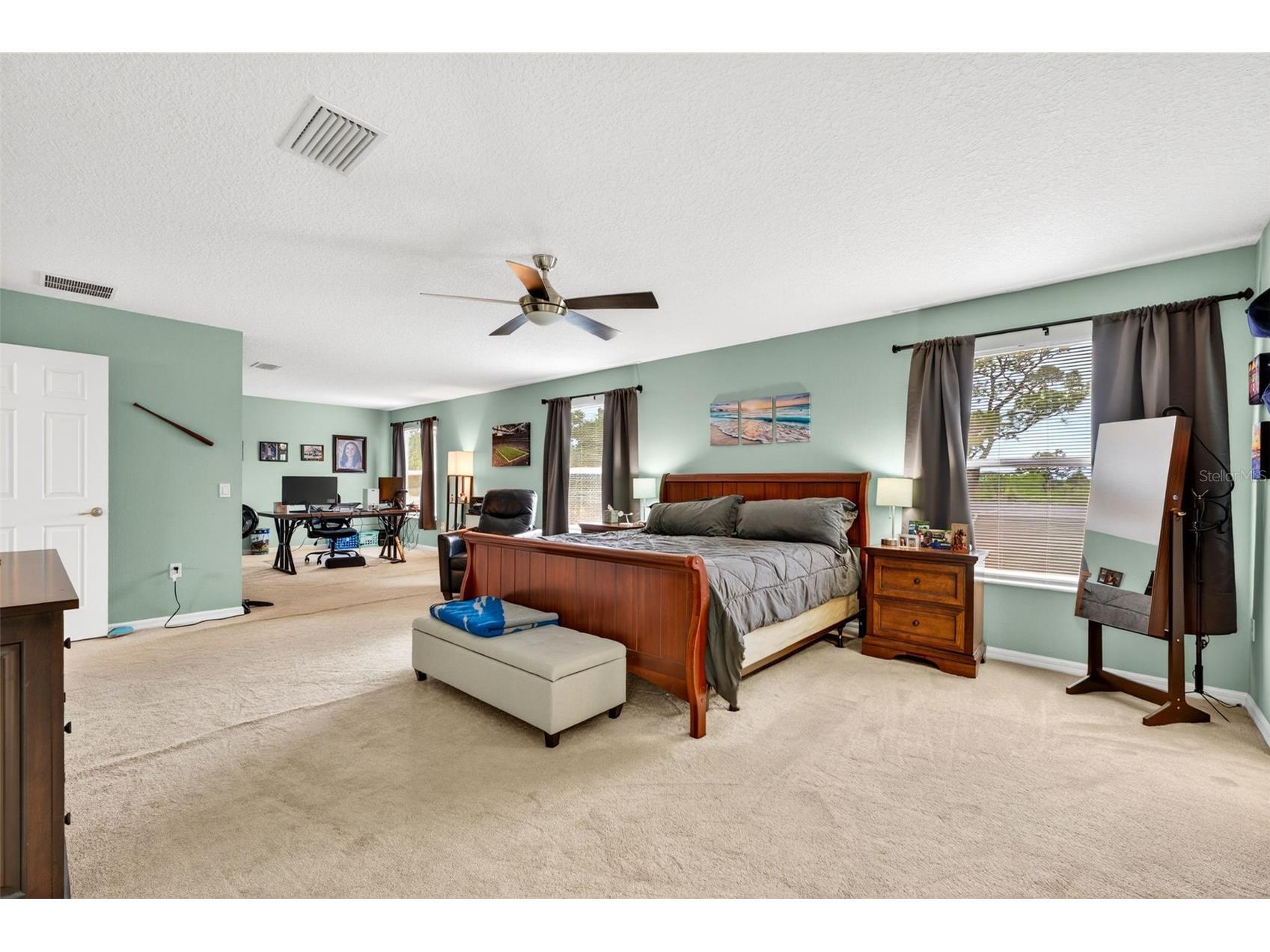 9018 N River Road Tampa FL 33635 TB8521093 image49