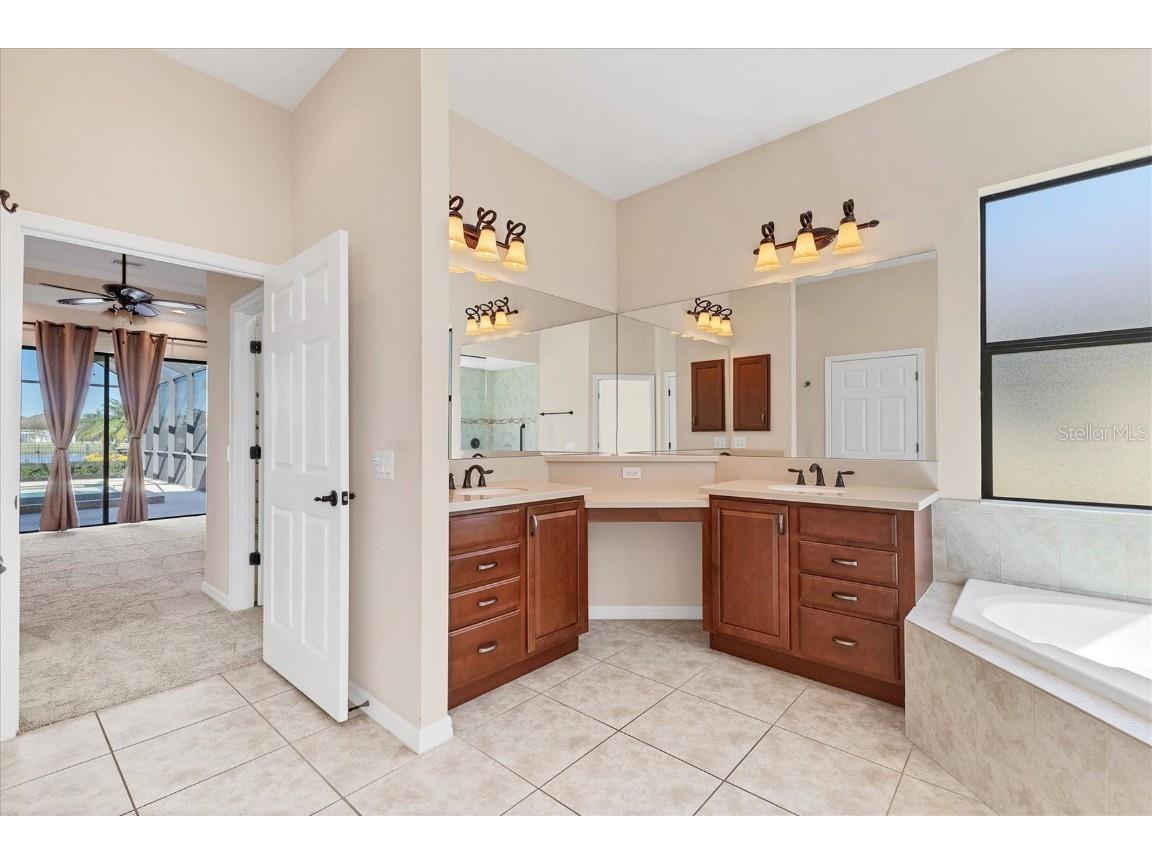 902 145th Street Circle NE Bradenton FL 34212 A4673518 image22