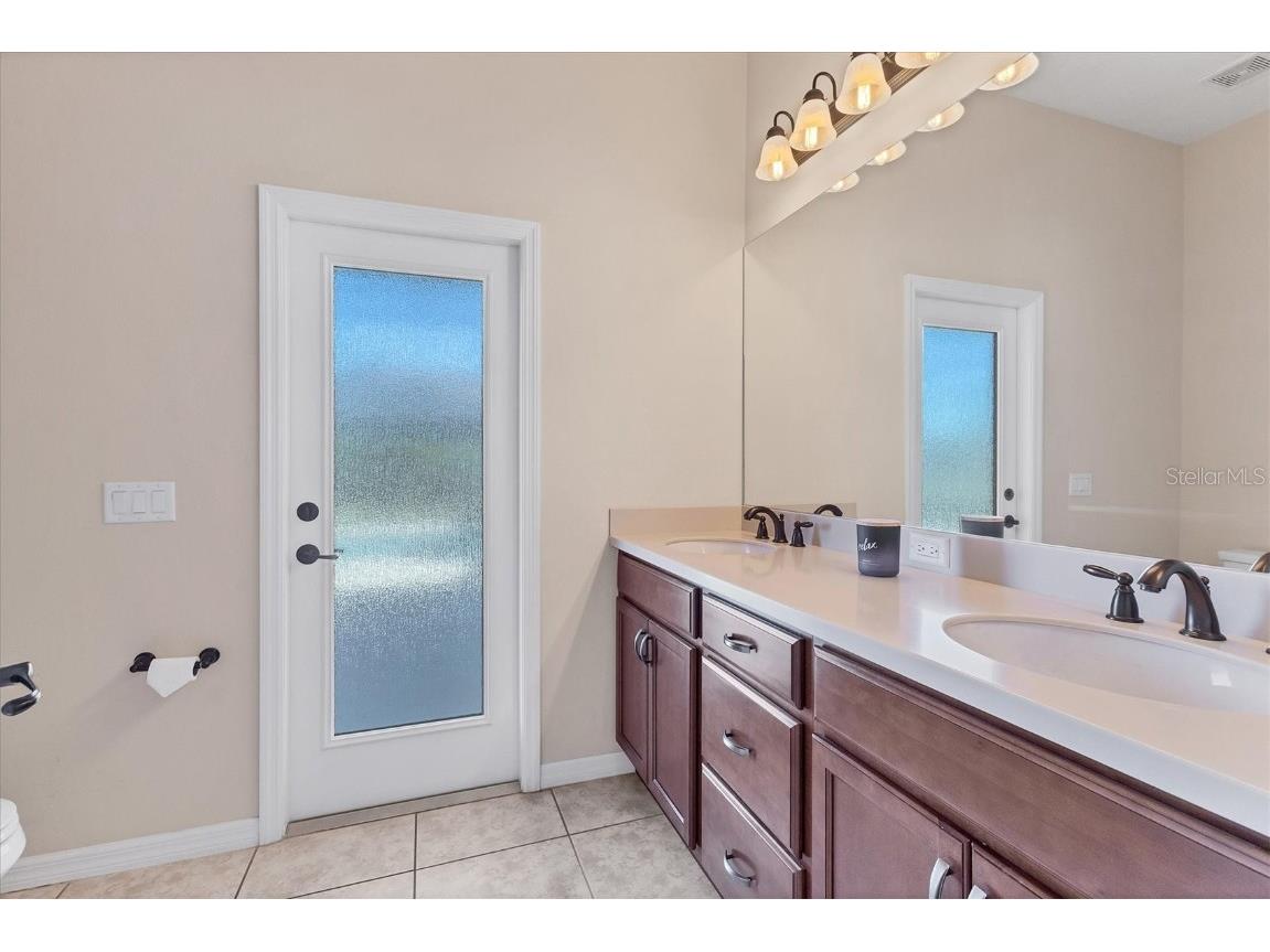 902 145th Street Circle NE Bradenton FL 34212 A4673518 image26