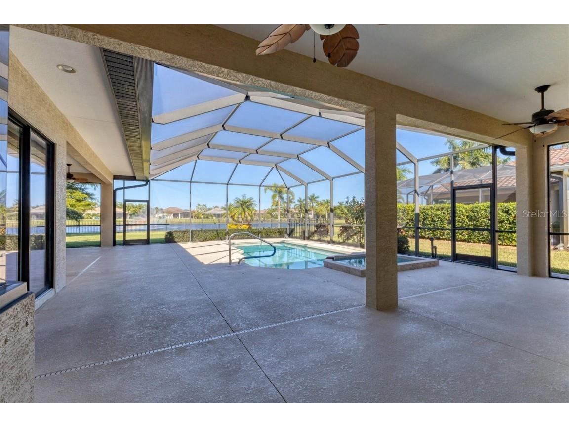 902 145th Street Circle NE Bradenton FL 34212 A4673518 image34