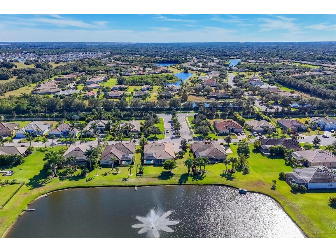 902 145th Street Circle NE Bradenton FL 34212 A4673518 image41