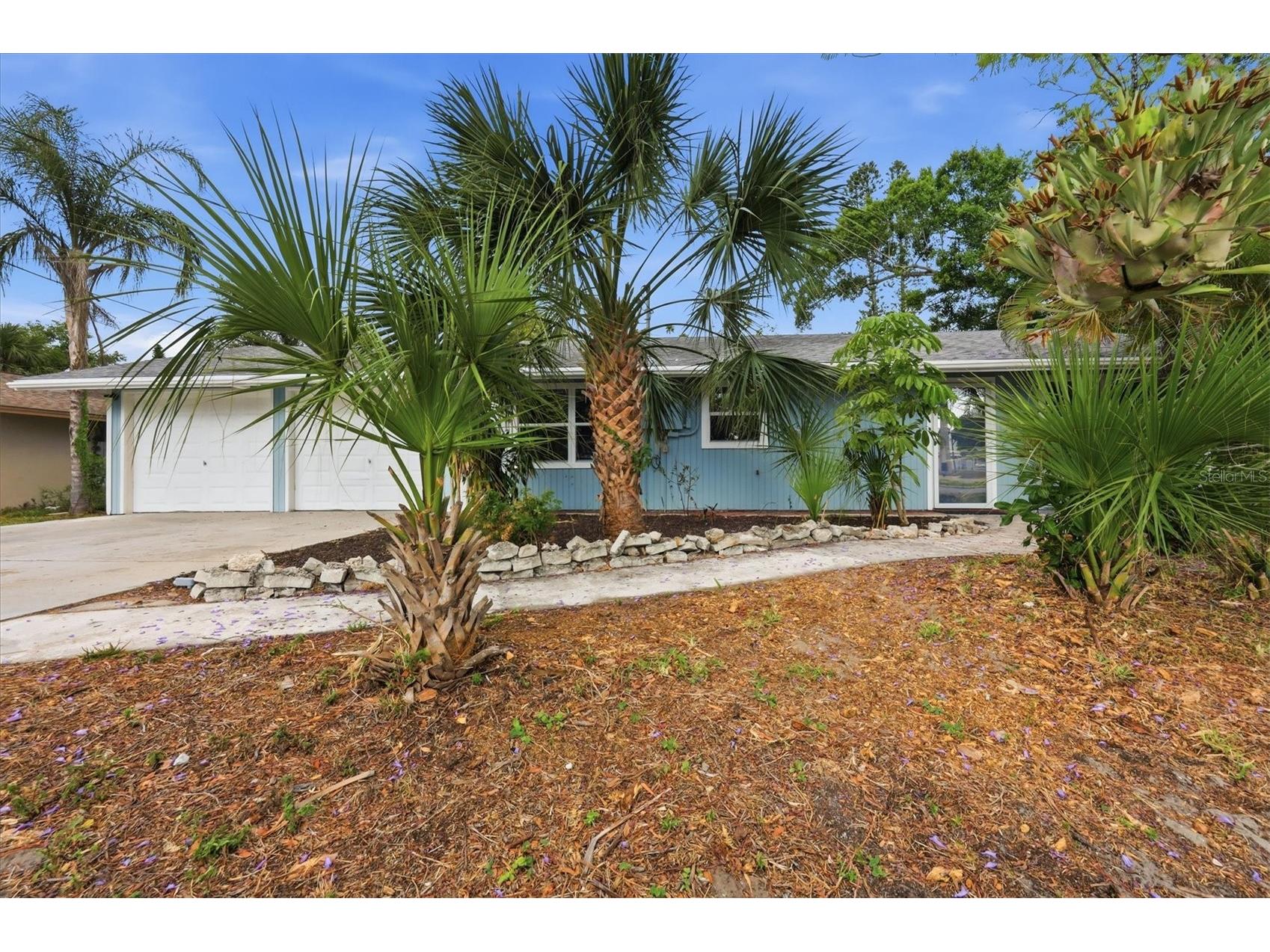 902 37th Street W Bradenton FL 34205 A4691828 image1