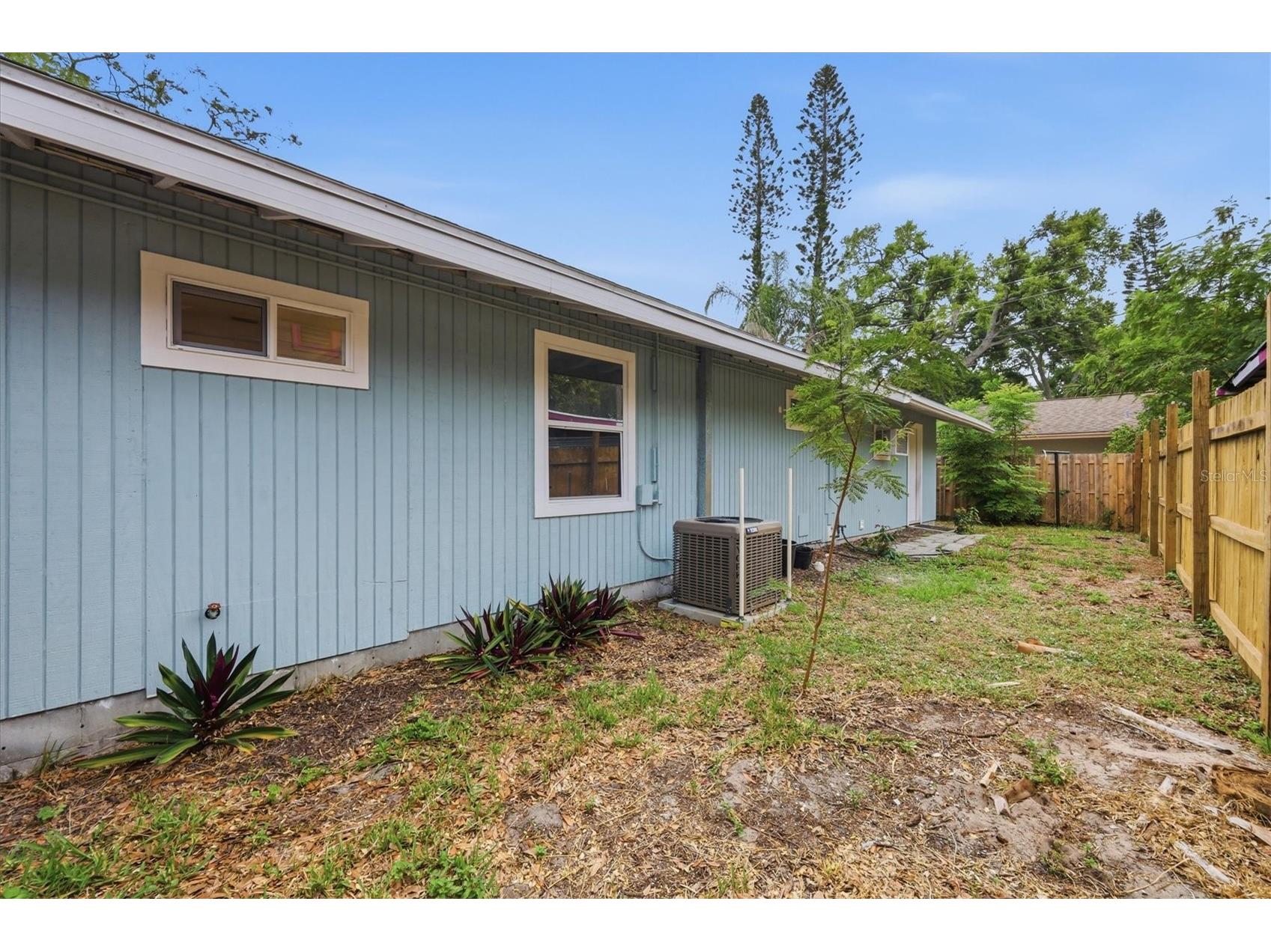 902 37th Street W Bradenton FL 34205 A4691828 image26