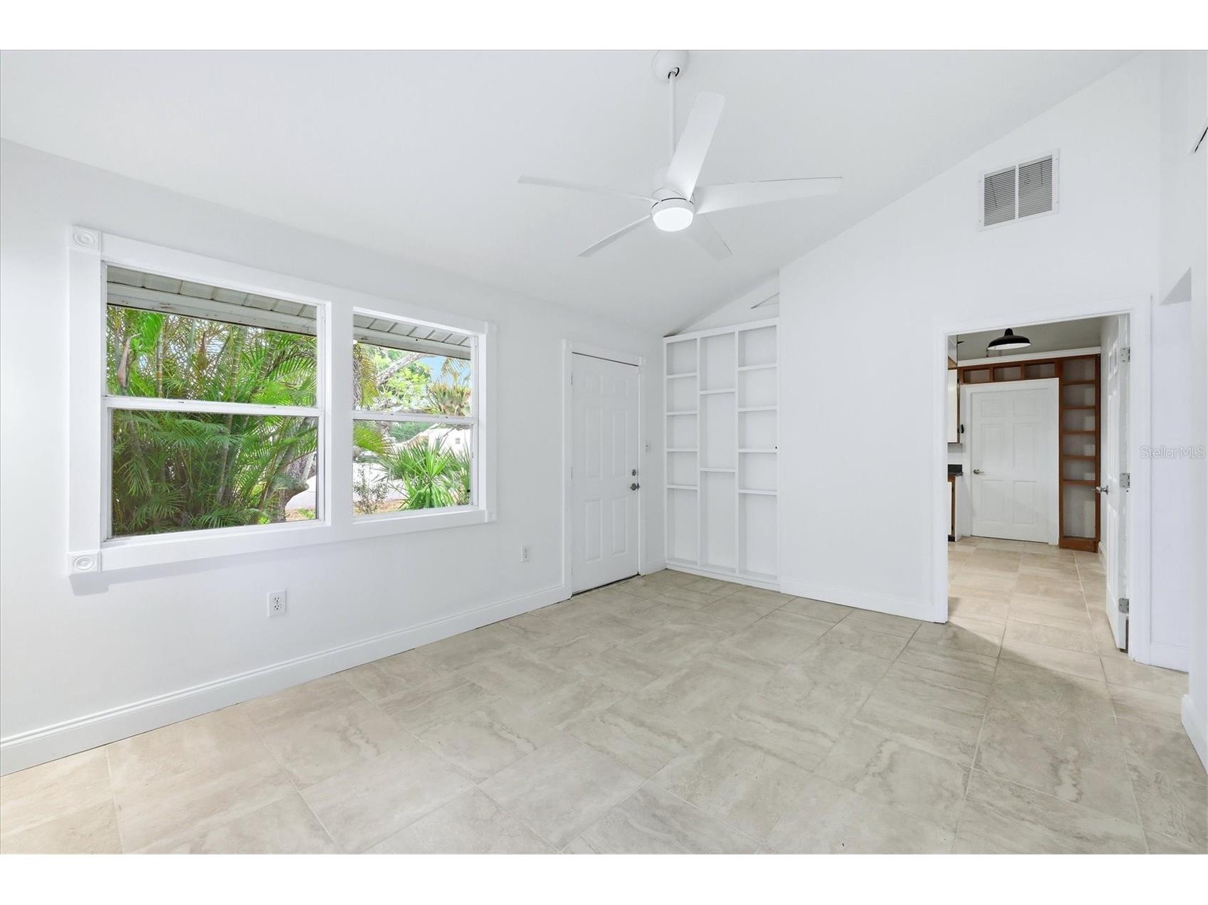 902 37th Street W Bradenton FL 34205 A4691828 image5