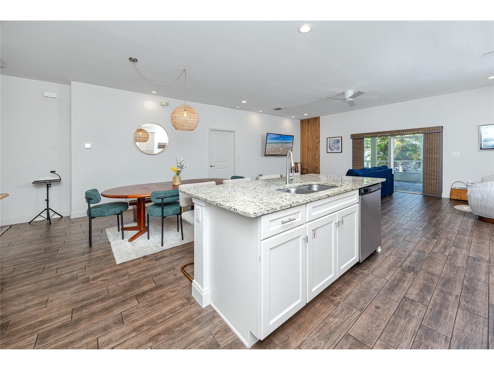 902 8th Avenue NW Largo FL 33770 TB8516767 image10