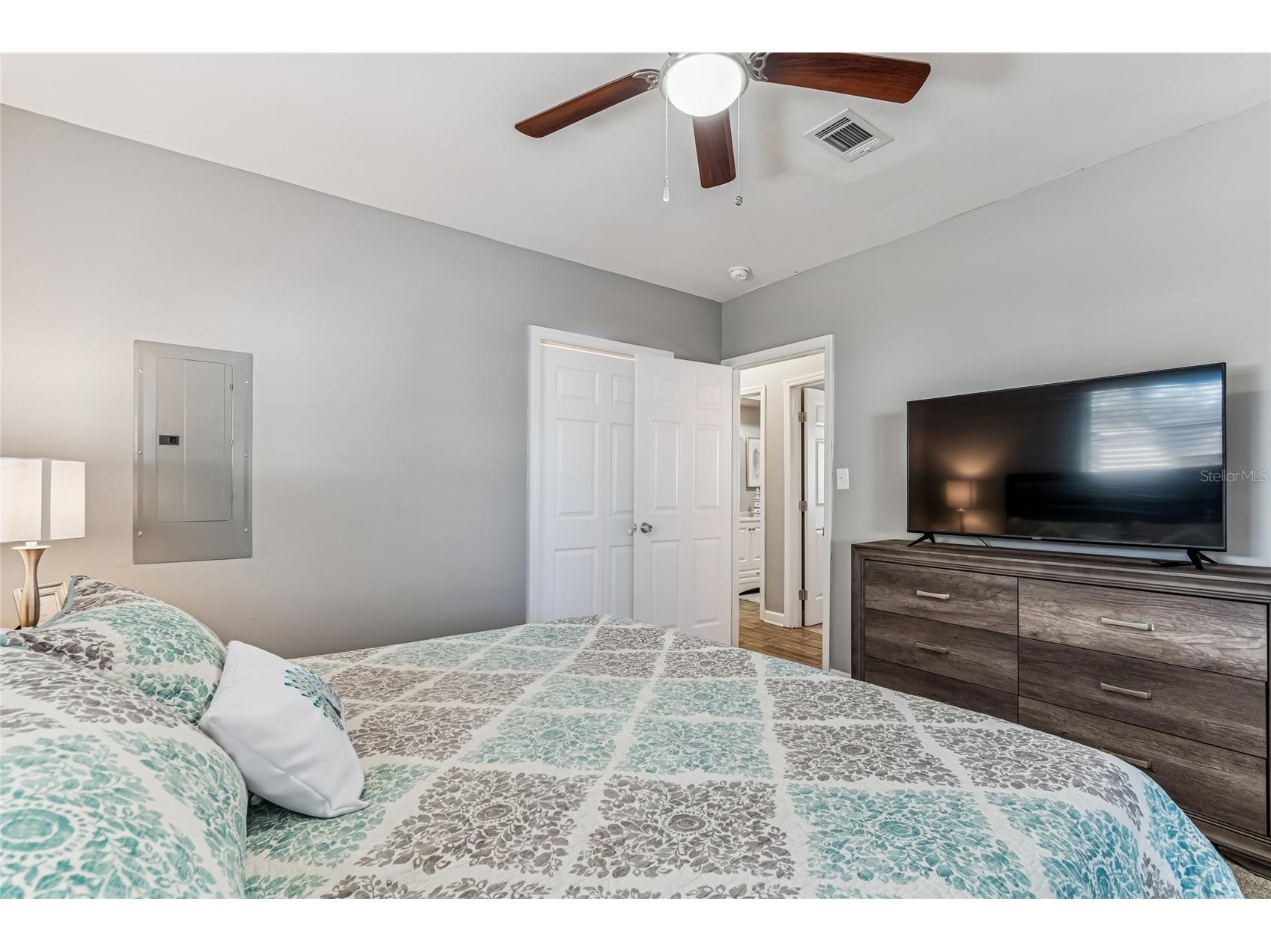 902 Beltrees Street Dunedin FL 34698 TB8469946 image31