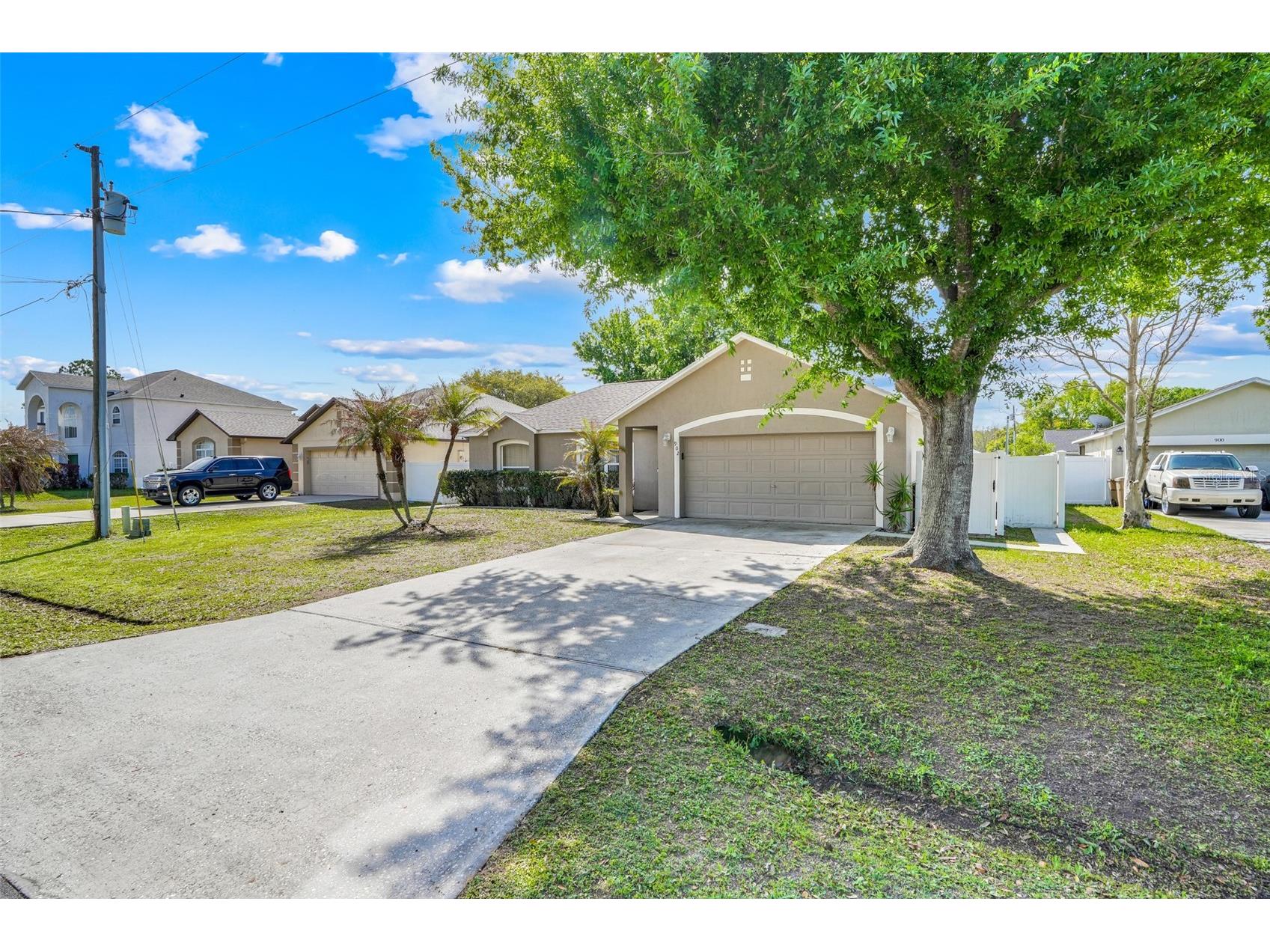 902 Cannes Drive Kissimmee FL 34759 S5146628 image2
