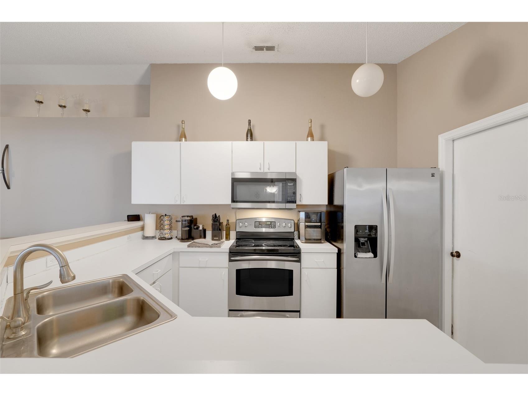 902 Cannes Drive Kissimmee FL 34759 S5146628 image6