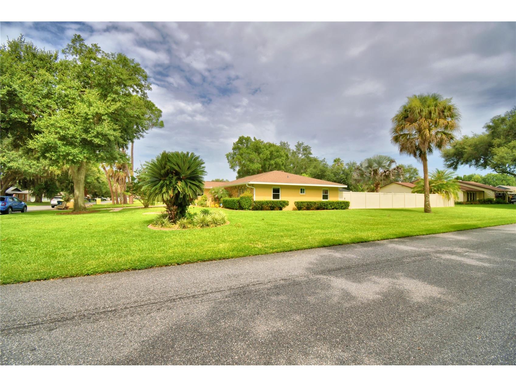 902 Crestview Drive Auburndale FL 33823 - LAKE WHISTLER P4939295 image9