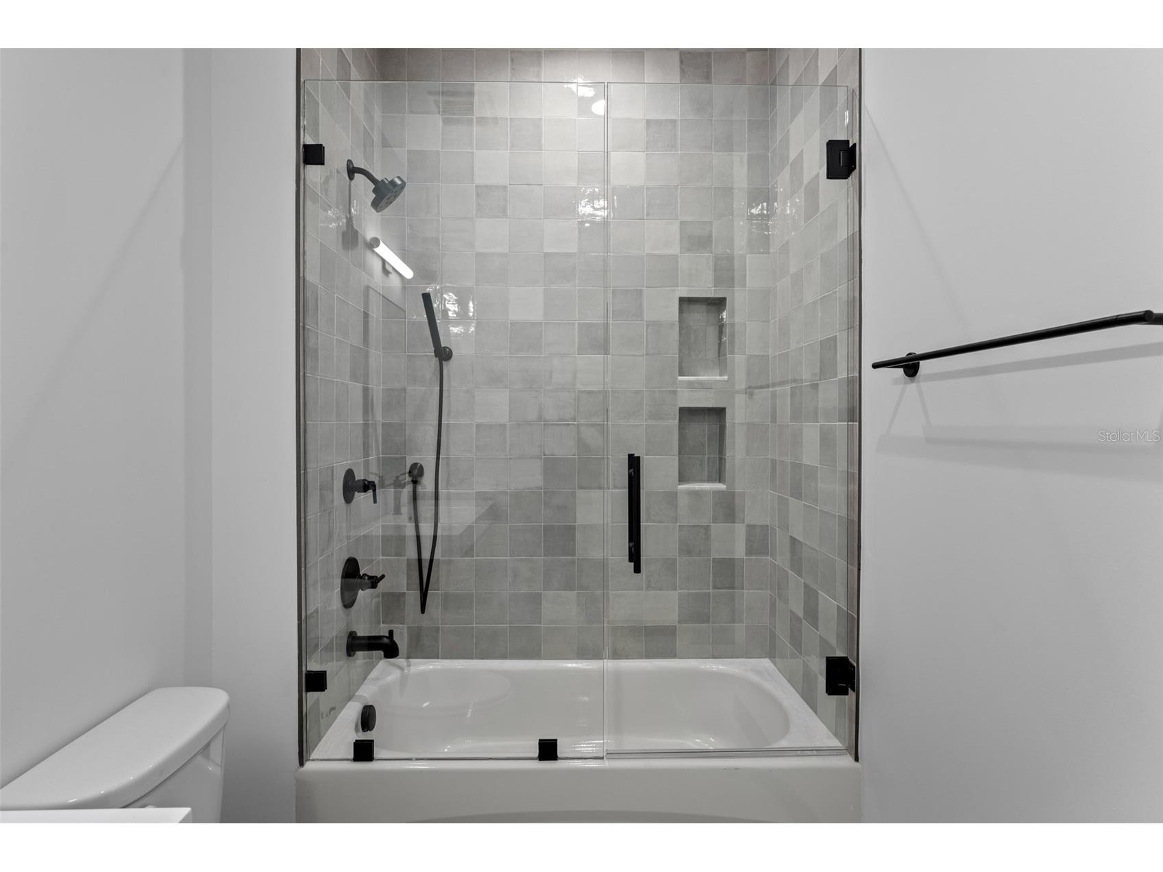 902 E Curtis Street #1 Tampa FL 33603 TB8466079 image24