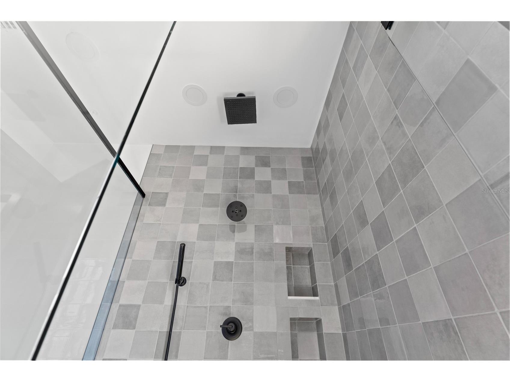 902 E Curtis Street #1 Tampa FL 33603 TB8466079 image27