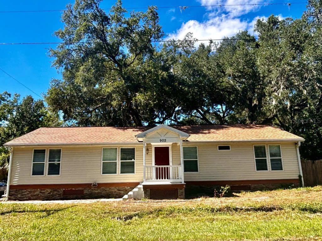 902 Estelle Avenue Brandon FL 33511 TB8357698 image1