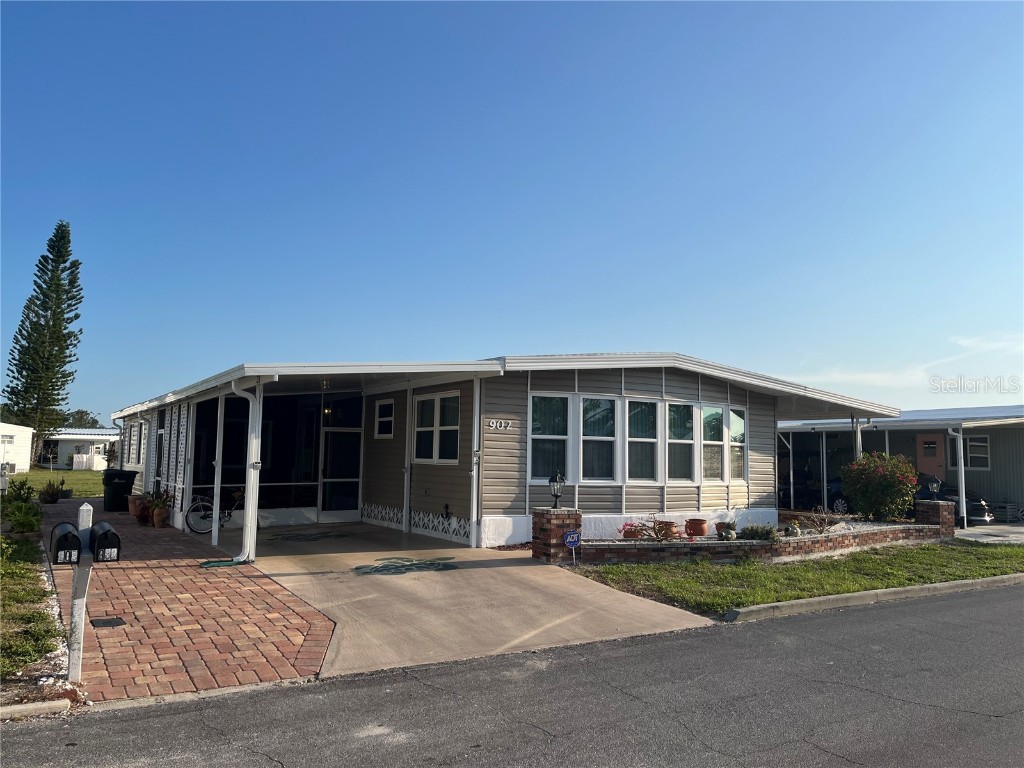 902 Jolanda Circle Venice FL 34285 N6138991 image1