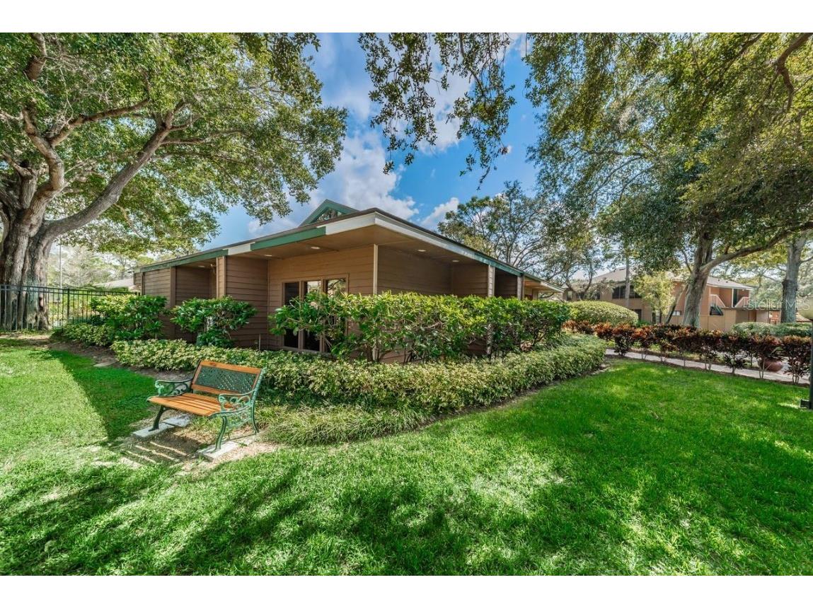 902 Lennox Road W #902 Palm Harbor FL 34683 TB8424736 image60