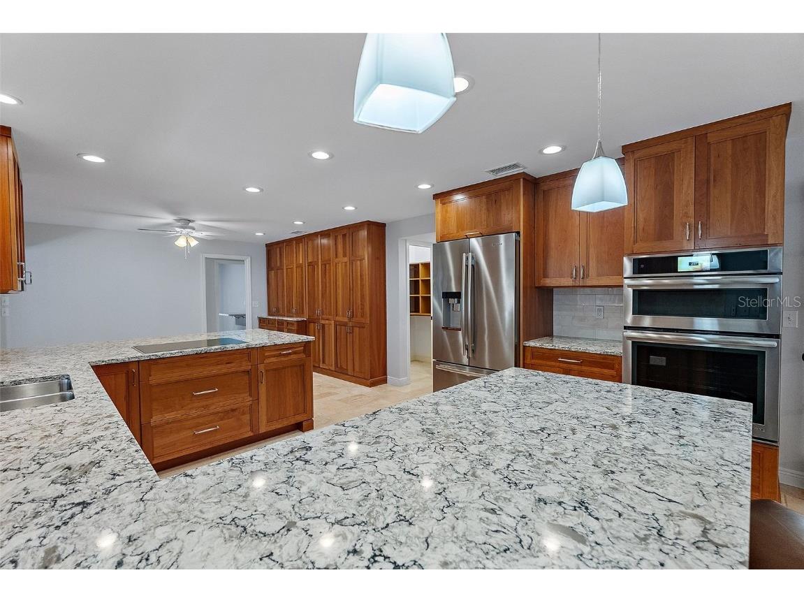 902 Marco Drive NE Saint Petersburg FL 33702 - TAMPA BAY TB8359087 image10