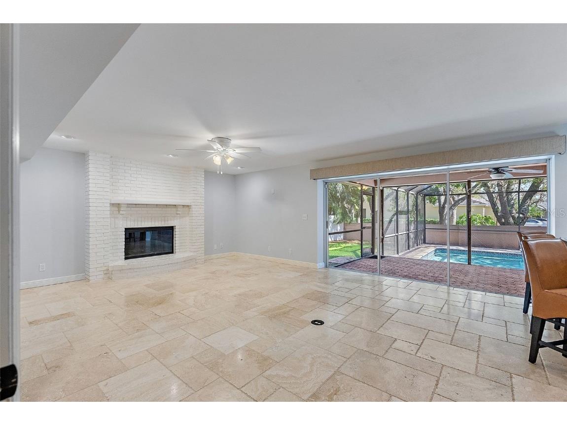 902 Marco Drive NE Saint Petersburg FL 33702 - TAMPA BAY TB8359087 image22