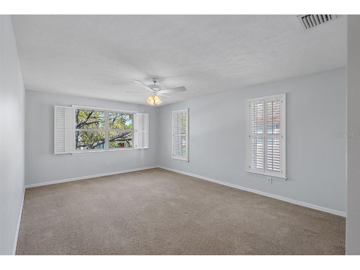 902 Marco Drive NE Saint Petersburg FL 33702 - TAMPA BAY TB8359087 image31