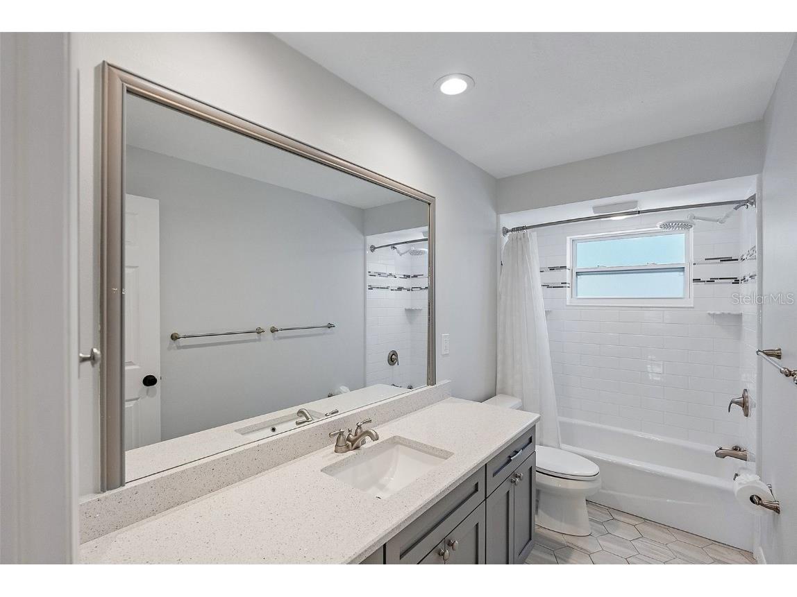 902 Marco Drive NE Saint Petersburg FL 33702 - TAMPA BAY TB8359087 image35