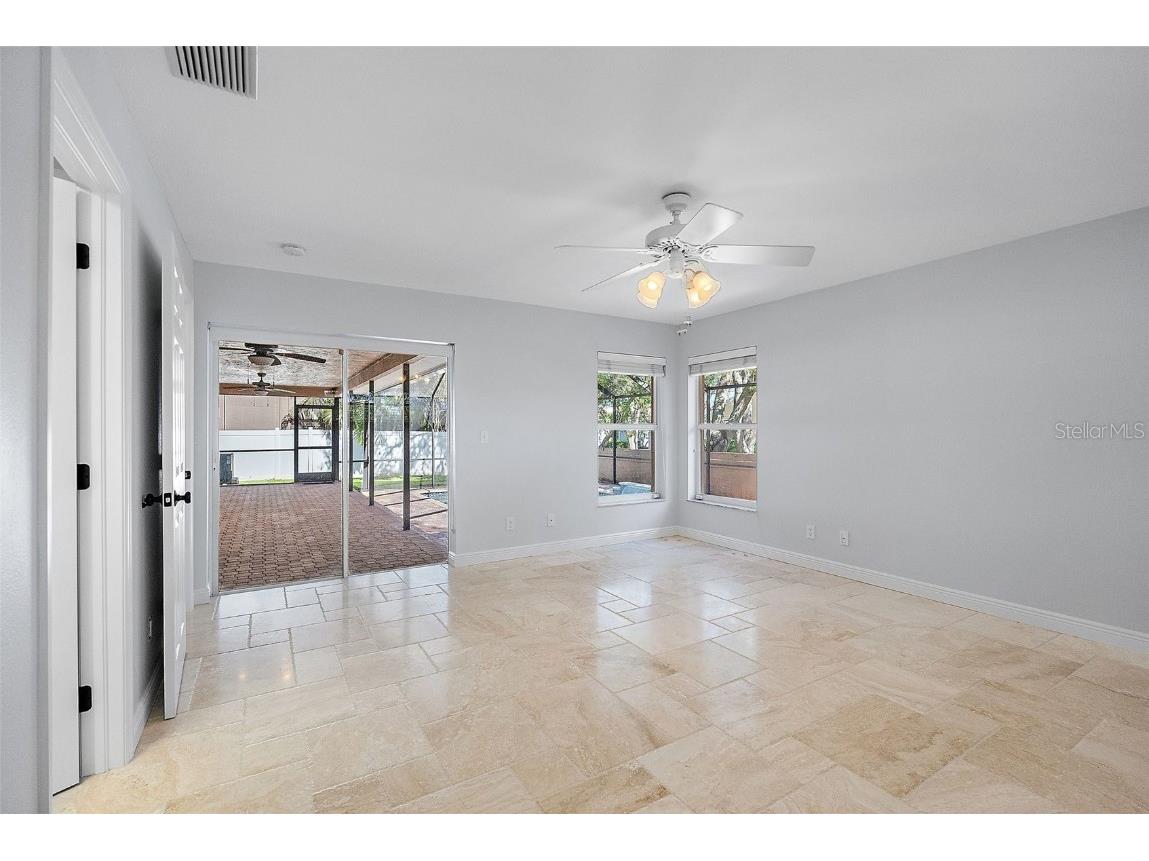 902 Marco Drive NE Saint Petersburg FL 33702 - TAMPA BAY TB8359087 image38