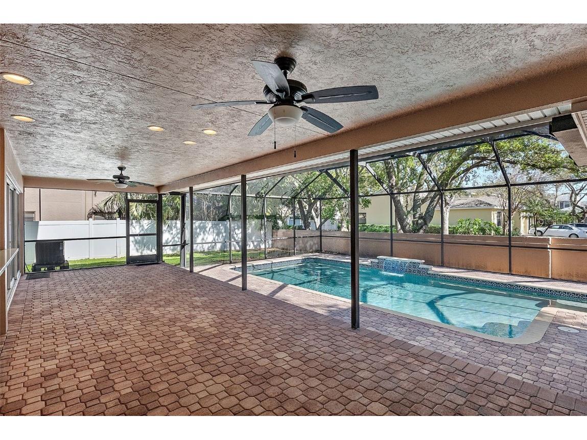 902 Marco Drive NE Saint Petersburg FL 33702 - TAMPA BAY TB8359087 image46