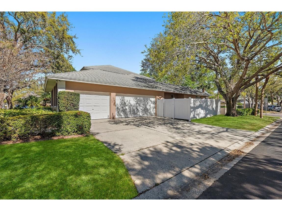 902 Marco Drive NE Saint Petersburg FL 33702 - TAMPA BAY TB8359087 image51