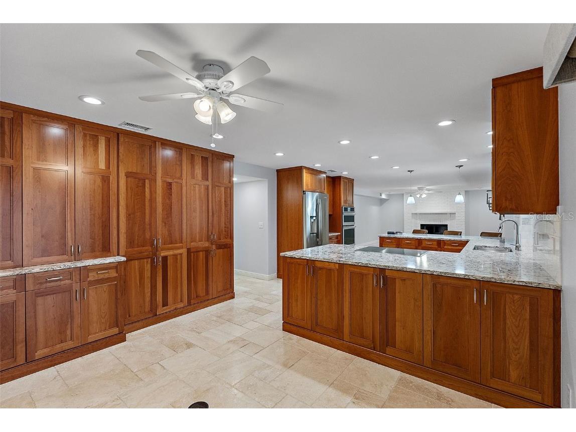 902 Marco Drive NE Saint Petersburg FL 33702 - TAMPA BAY TB8359087 image8