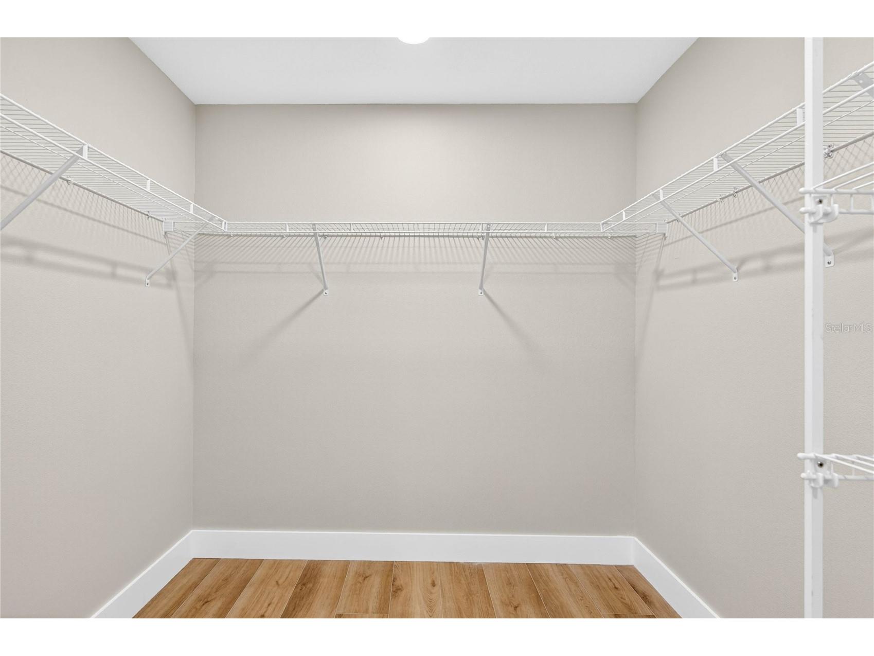 902 N 32nd Street Saint Petersburg FL 33713 TB8481192 image27