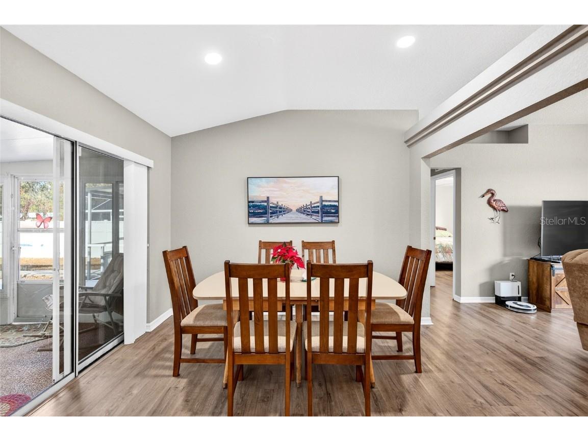 902 NE 130th Terrace Silver Springs FL 34488 OM715942 image11