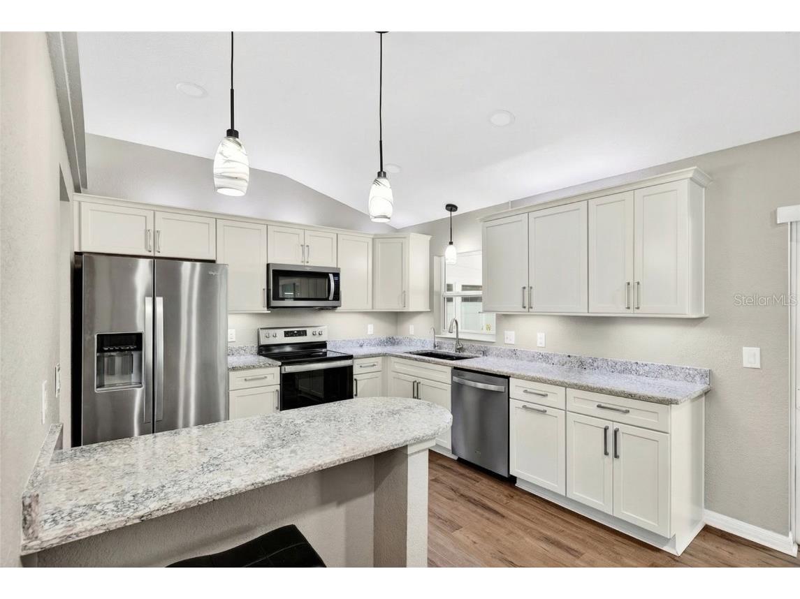 902 NE 130th Terrace Silver Springs FL 34488 OM715942 image15