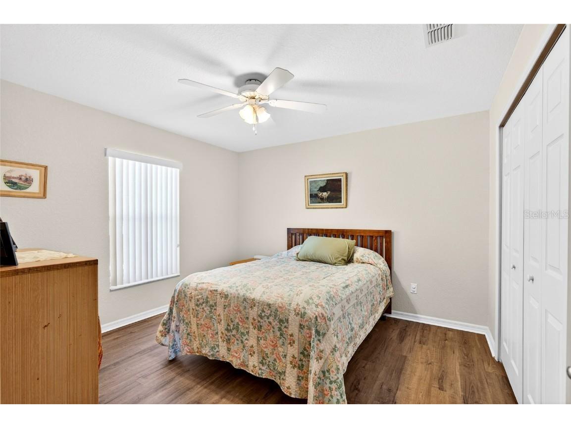 902 NE 130th Terrace Silver Springs FL 34488 OM715942 image20