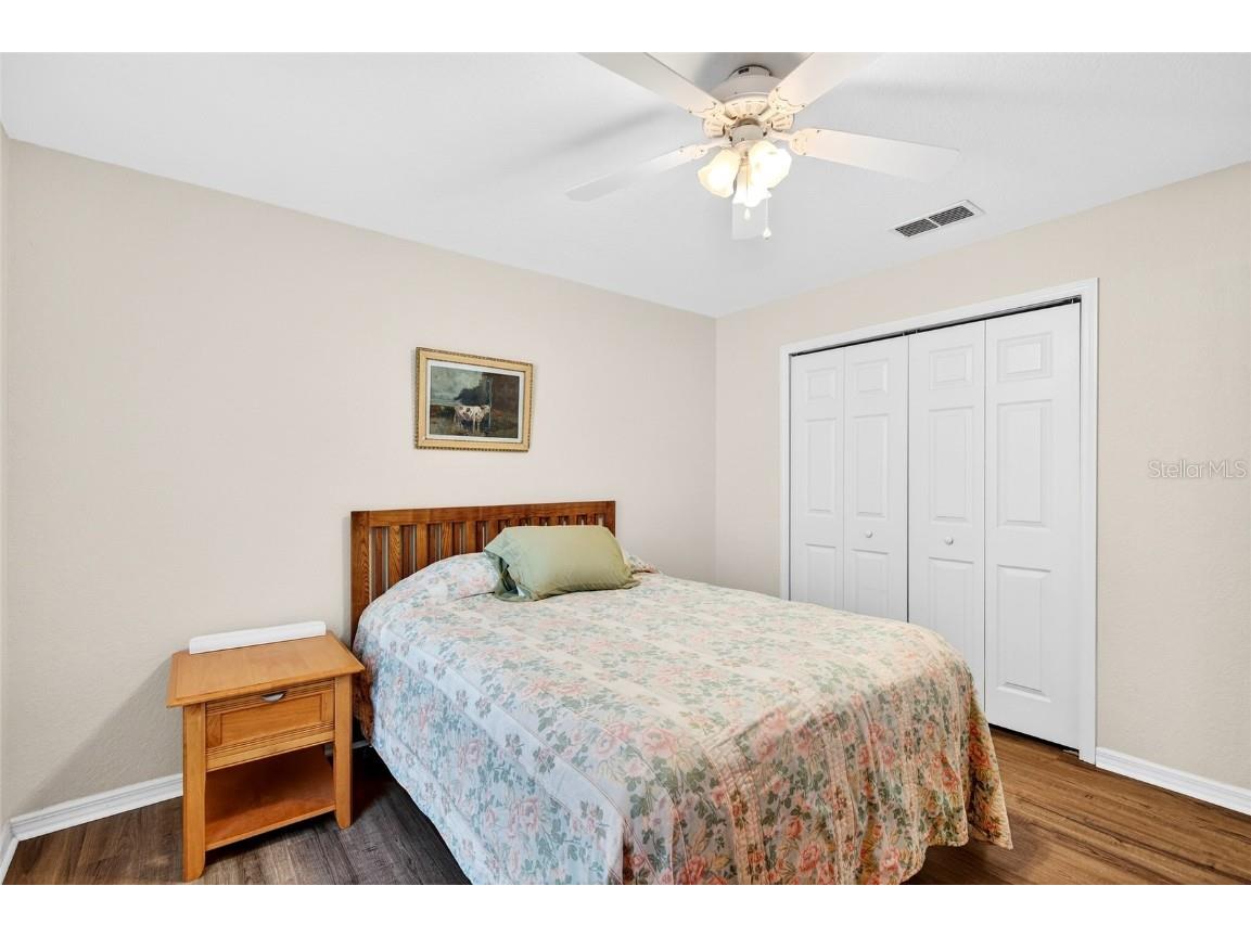 902 NE 130th Terrace Silver Springs FL 34488 OM715942 image21