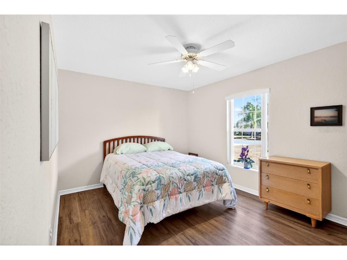 902 NE 130th Terrace Silver Springs FL 34488 OM715942 image25