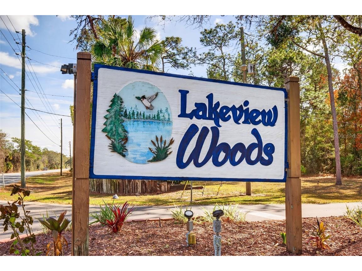 902 NE 130th Terrace Silver Springs FL 34488 OM715942 image42