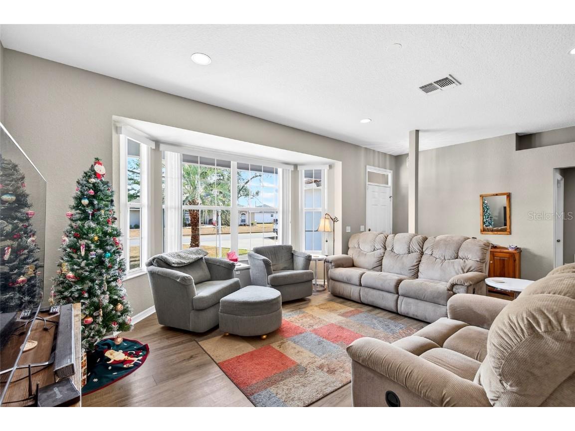 902 NE 130th Terrace Silver Springs FL 34488 OM715942 image7