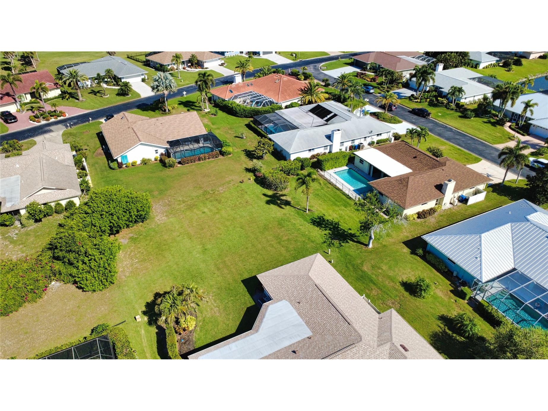 902 Pinehurst Lane Venice FL 34293 N6144786 image78