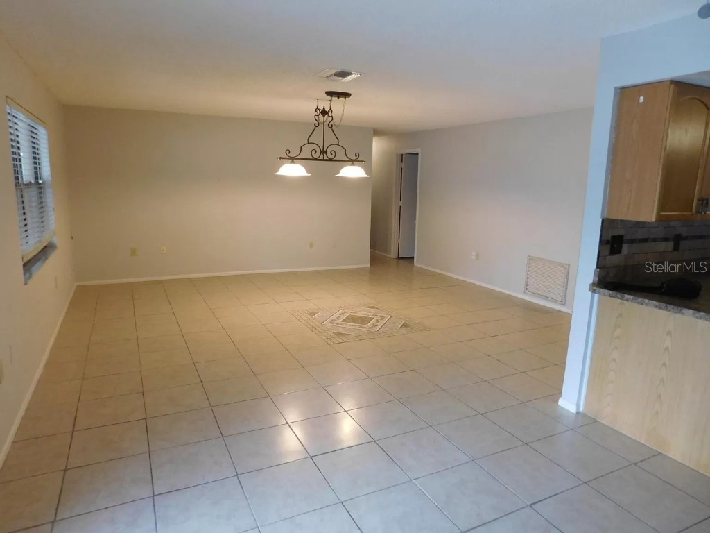 902 Plum Tree Lane Sarasota FL 34243 A4671062 image6