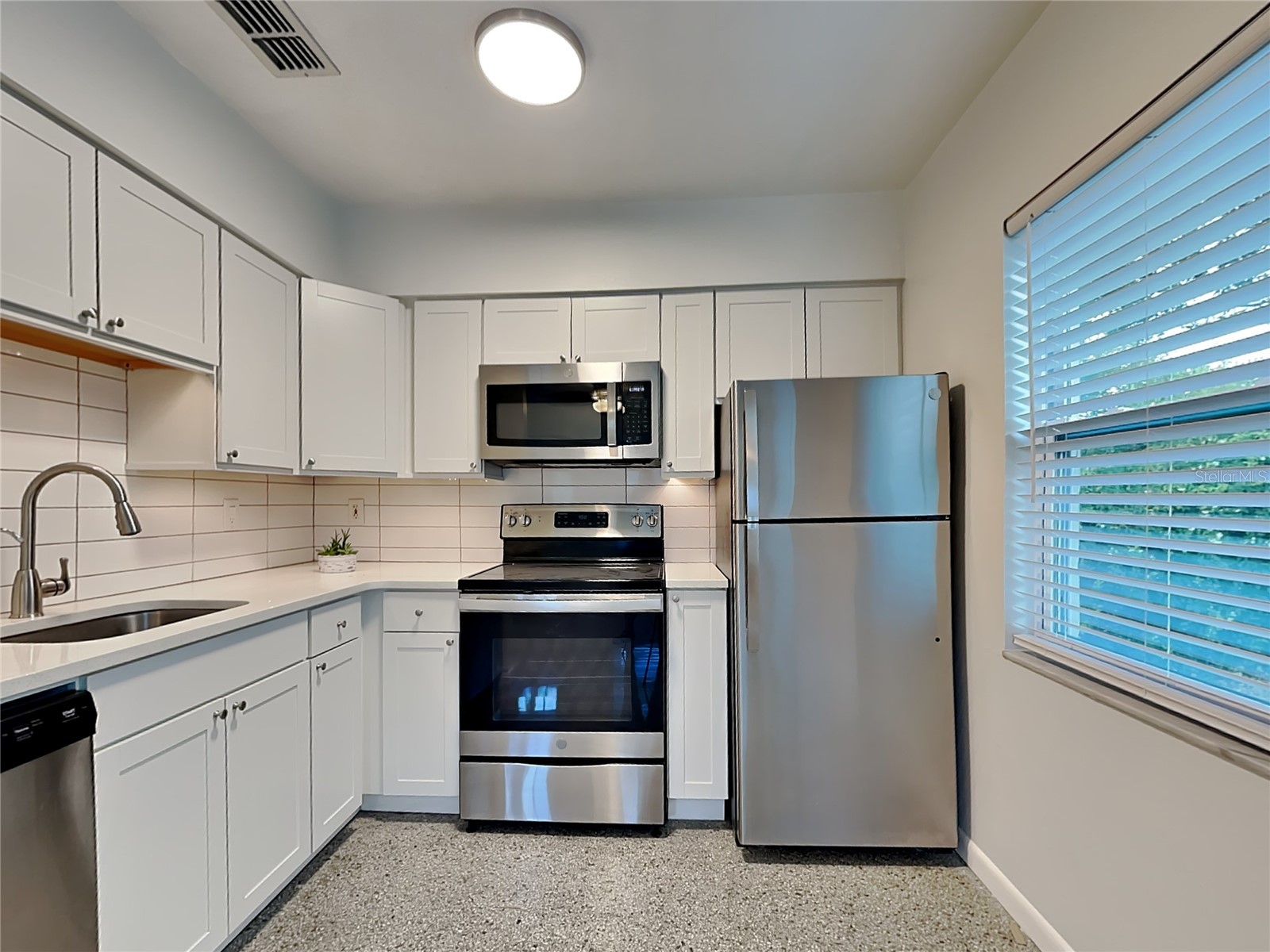 902 S Bruce Street #B Tampa FL 33606 TB8484073 image5