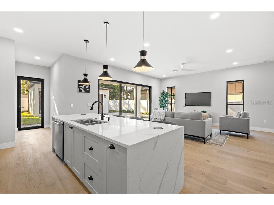 902 Shady Lane Drive Orlando FL 32804 O6361585 image6