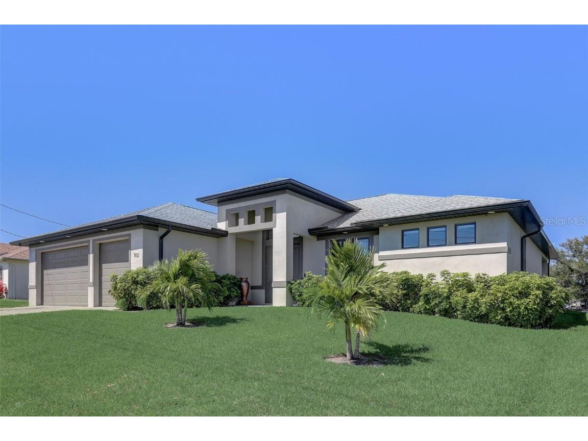 902 SW 15th Avenue Cape Coral FL 33991 T3538837 image1