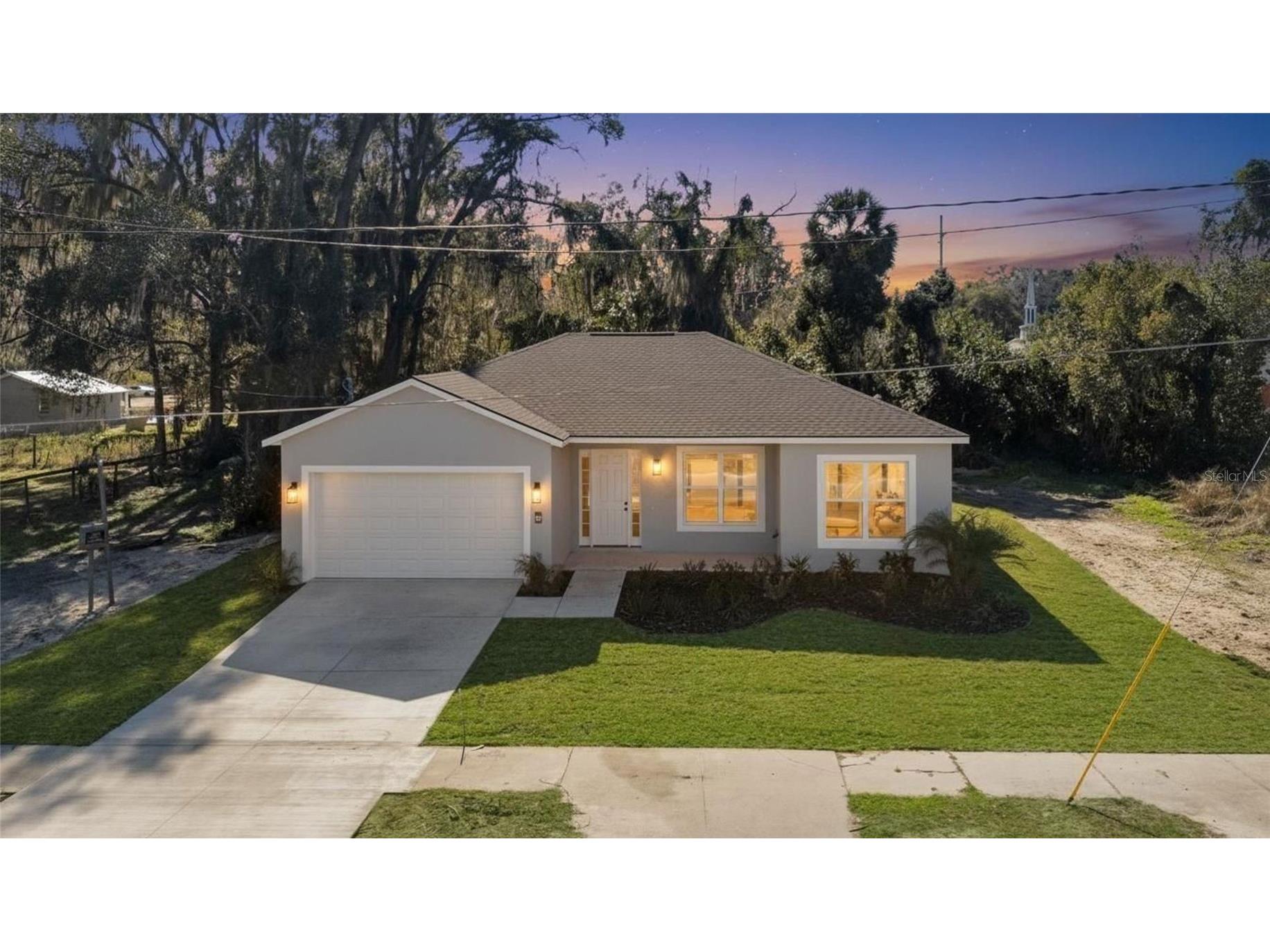 902 SW 2nd Street Ocala FL 34471 OM711748 image1