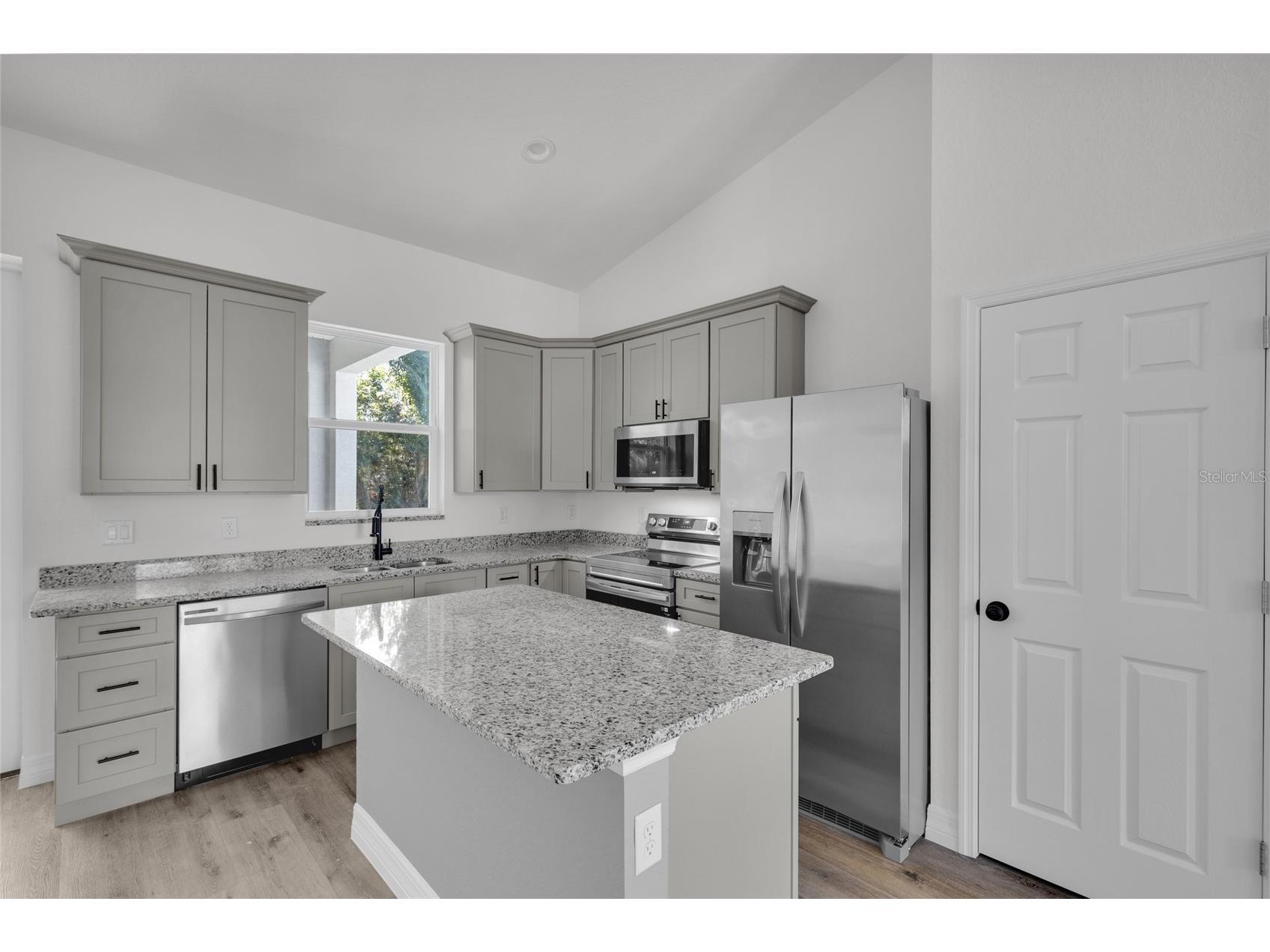 902 SW 2nd Street Ocala FL 34471 OM711748 image9